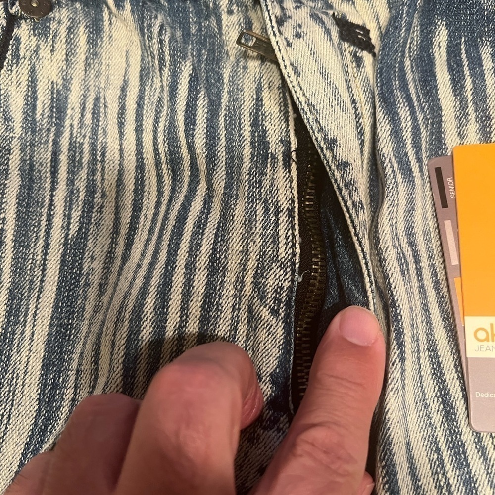 NWT Y2K Men's 38x34 Akademik's White Cloud Warriors Jeans🔥🔥 (D4) - Picture 3 of 13